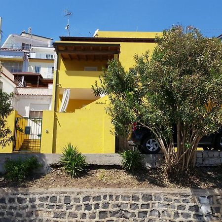 Yellowhouse Apartment Cala Gonone Bagian luar foto