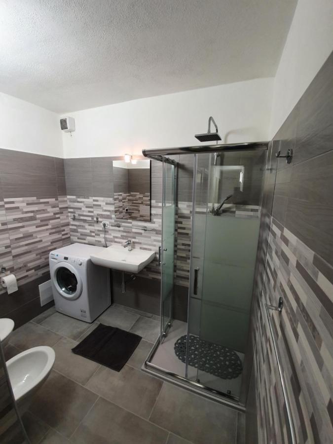 Yellowhouse Apartment Cala Gonone Bagian luar foto