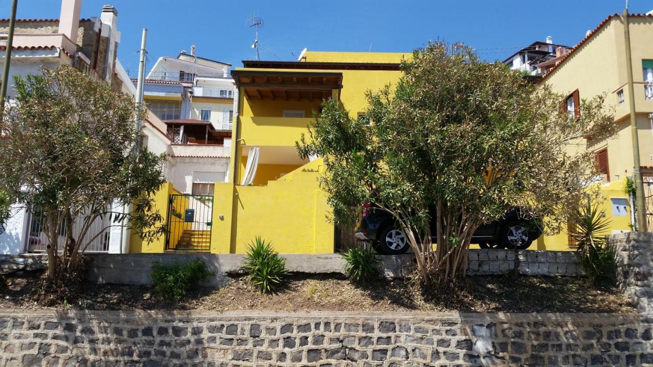 Yellowhouse Apartment Cala Gonone Bagian luar foto