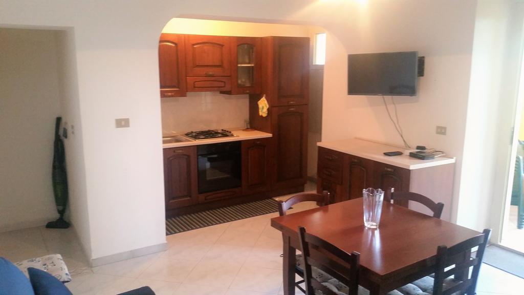 Yellowhouse Apartment Cala Gonone Bagian luar foto